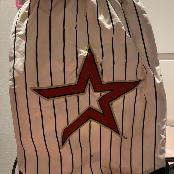 Two Drawstring backpacks - Picture 2 of 5